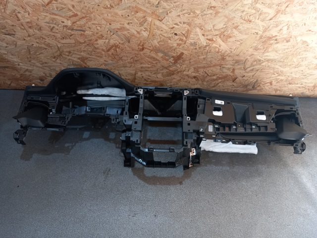Панель приборная торпеды 66040AN00A SUBARU