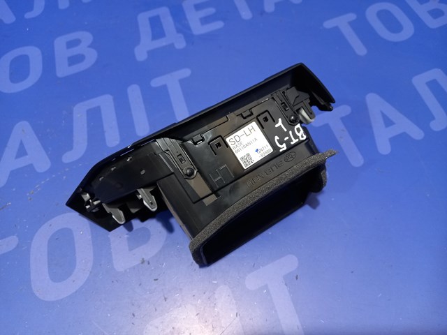Решетка вентиляции салона на "торпедо", левая 66110AN11A SUBARU