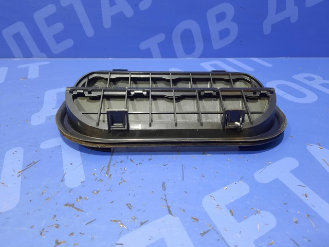 VAG 6R0819465C Решетка вентиляции салона задняя левая в наличии Украина
