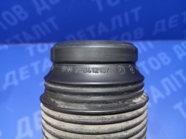 7P0412137 VAG Пыльник амортизатора купить в Кривой Рог