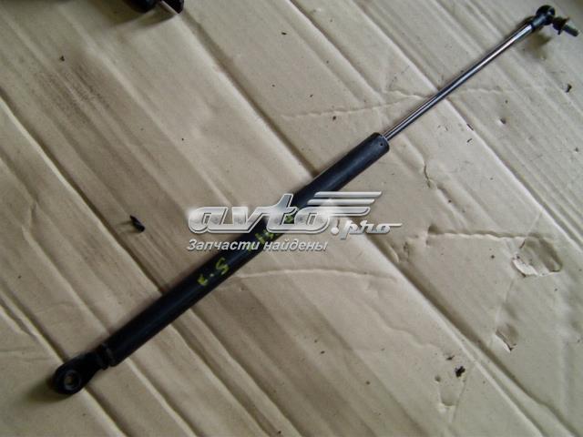 SUZUKI 8180065820 Амортизатор багажника в наличии Запорожье