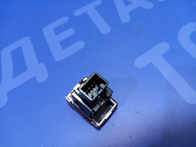Кнопка аварийной сигнализации 83037AL00A SUBARU