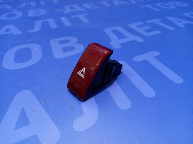 Кнопка аварийной сигнализации 83037FJ000 SUBARU