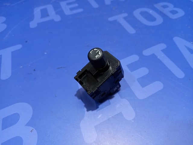 SUBARU 83061AL01A в наличии Днепр