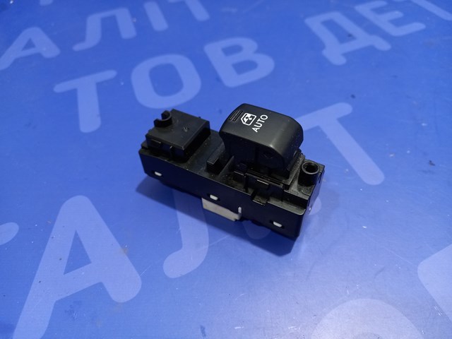 SUBARU 83071AL17A в наличии Житомир