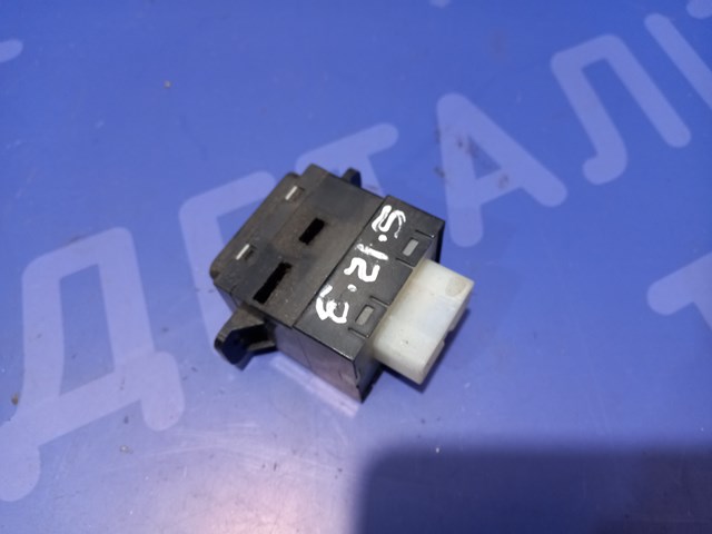 Кнопка включения обогрева сидения 83245AG080 SUBARU