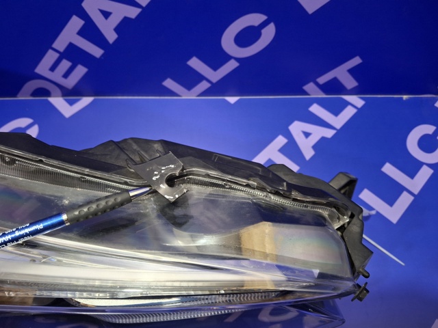 84002AL10A SUBARU Фара правая купить в Черкассы