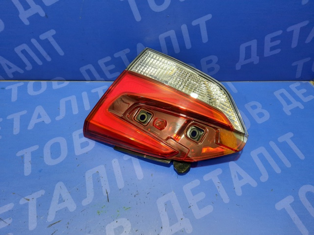 SUBARU 84912SJ080 Фонарь задний правый внутренний в наличии Полтава
