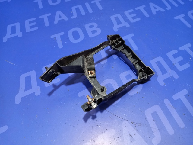 84927SG020 Кронштейн крепления противотуманной фары правой купить Черкассы