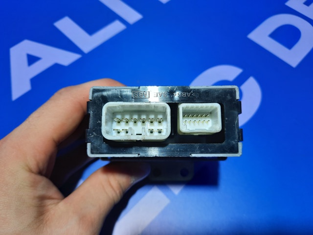 8594048010 TOYOTA купить в Украина