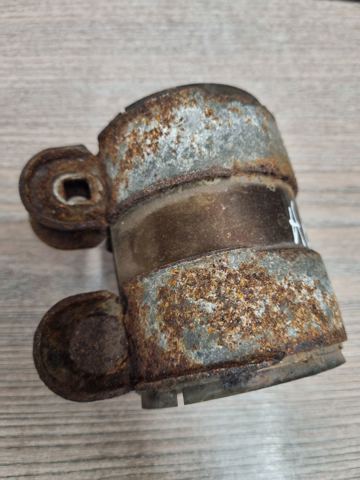 Ступица переднего колеса 8K0407613B VAG