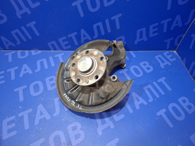 VAG 8V0598611A Ступица задняя в наличии Черкассы