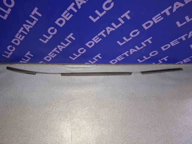 Накладка крыши правая 91046SJ040 SUBARU