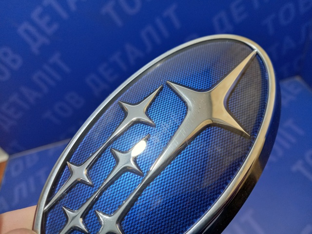 Эмблема на крышку багажника 93033AL040 SUBARU