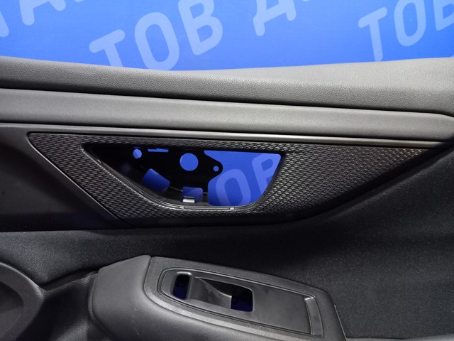SUBARU 94216AN06A Обшивка (облицовка) внутренняя двери передней правой в наличии Николаев