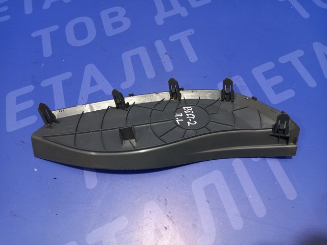 Крышка боковая панели "торпедо", левая 94515567 GM