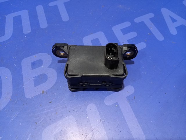 Датчик поперечного ускорения A0065427018 MERCEDES