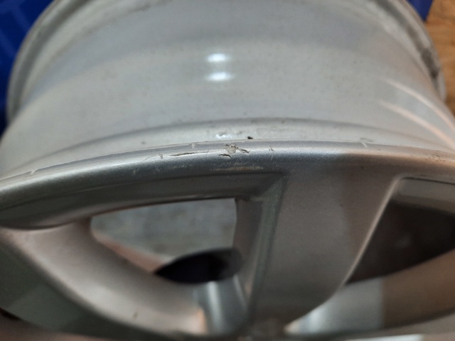 A2114015702 MERCEDES купить в Днепр