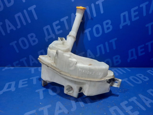 Водяной бачок омывателя стекла BP4K67480C MAZDA