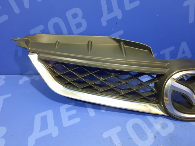 MAZDA C23550710C Решетка радиатора в наличии Житомир