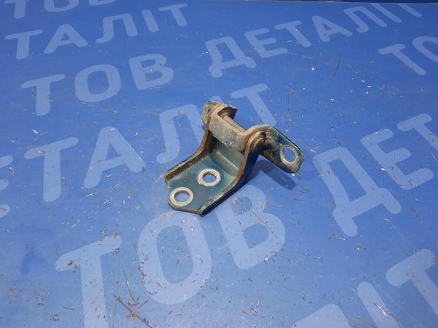 F15159210 MAZDA Петля двери передней купить в Житомир