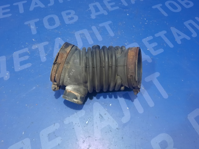 LF5013221A MAZDA Выпускной патрубок воздушного фильтра купить в Ровно