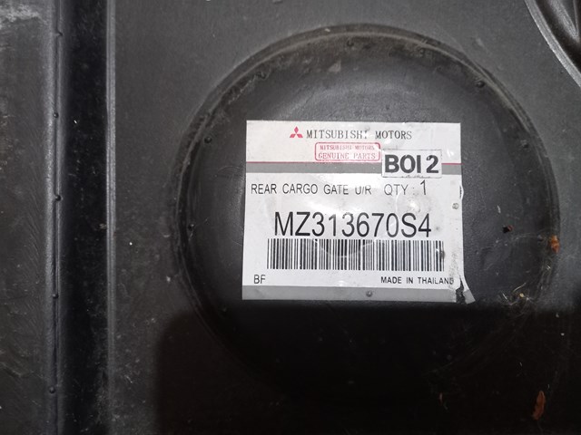 MZ313670S4 MITSUBISHI Накладка багажника купить в Винница