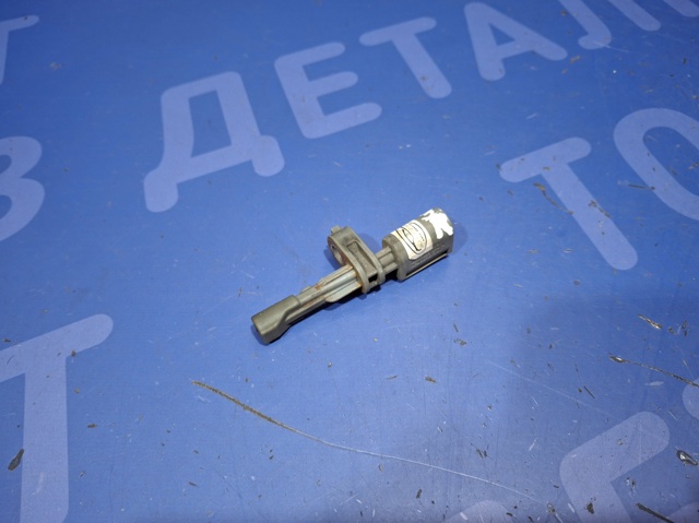 WHT003864A VAG Датчик АБС задний купить в Кривой Рог