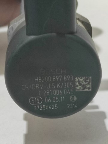 0445216033 BOSCH Распределитель топлива (рампа) купить в Украина