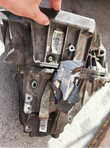 RENAULT 320105557R КПП в наличии Хмельницкий
