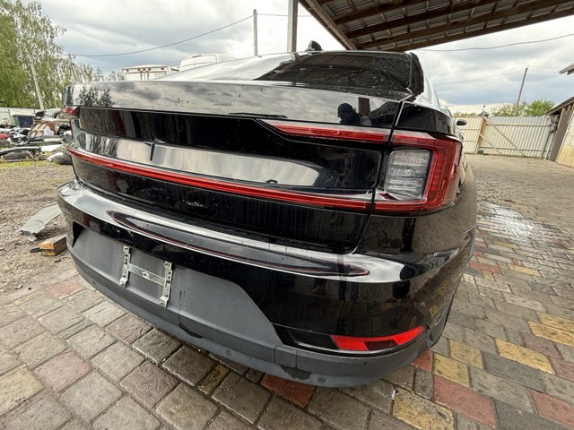 Правый отражатель бампера 31698097 VOLVO