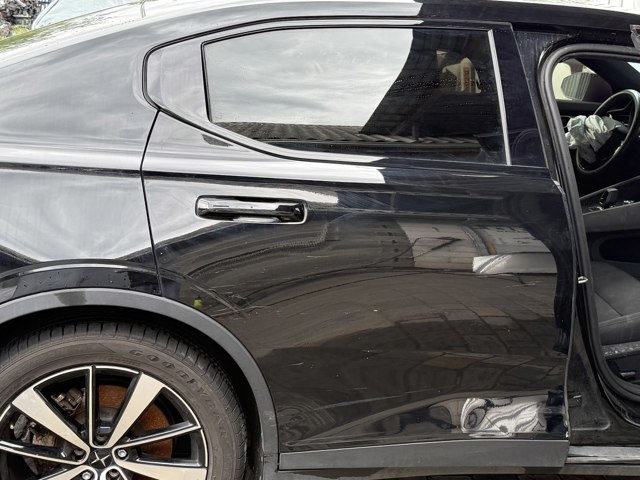 32228595 VOLVO Дверь задняя правая купить в Черновцы
