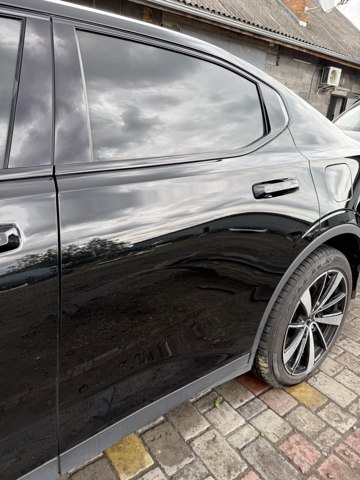 Задняя левая дверь 32420164 VOLVO