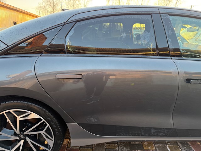Дверь пассажирская задняя правая 77004KL000 HYUNDAI