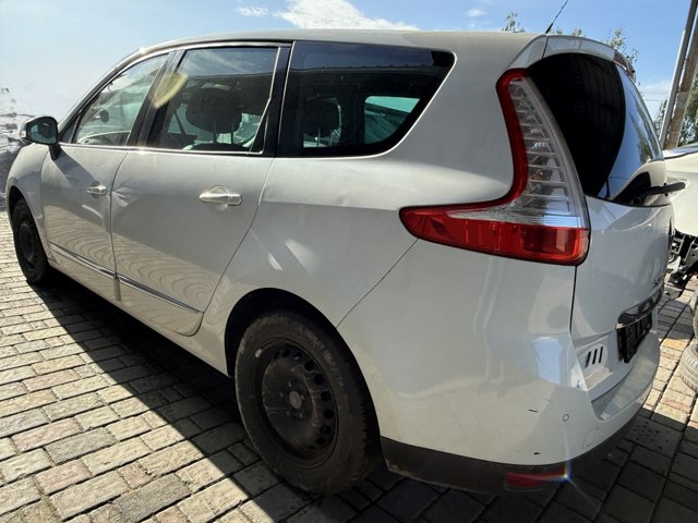 850126081R RENAULT Бампер задний купить в Житомир