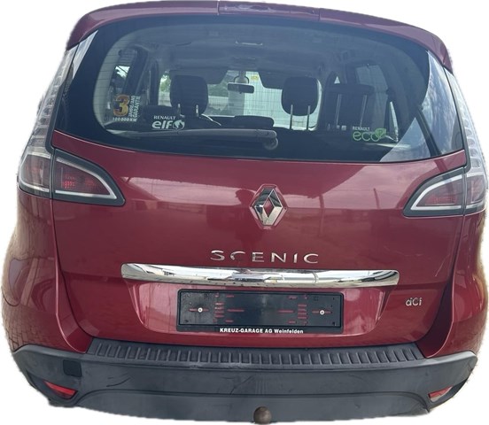 Задний бампер 850B26487R RENAULT