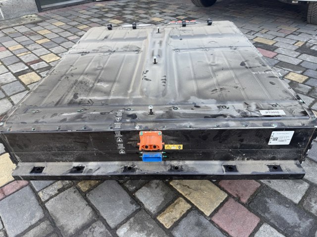 Батарейный модуль электромобиля A2423430000 MERCEDES