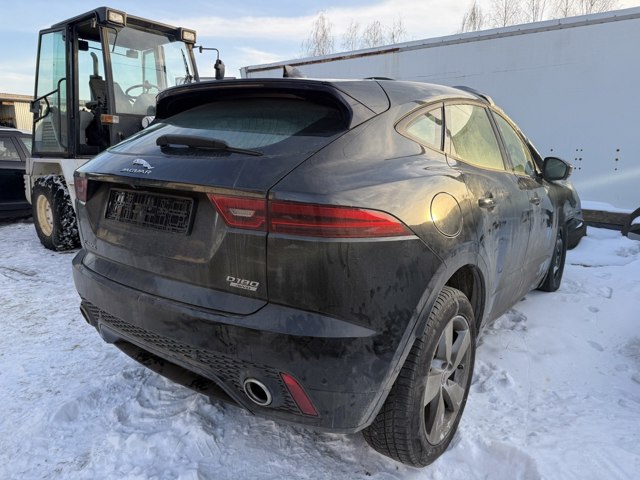 Крепление бамера левое J9C4986 JAGUAR