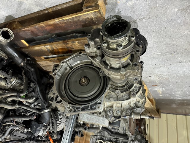 02E301103G Корпус коробки передач АКПП/КПП купить Павлоград
