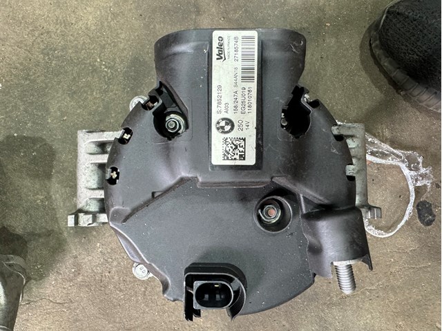 BMW 12317852129 Генератор в наличии Запорожье