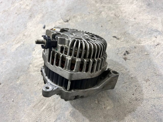 SUBARU 23700AA720 Генератор в наличии Чернигов