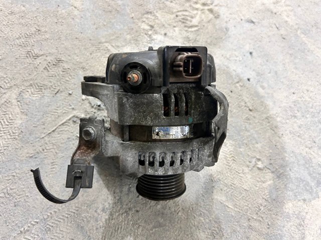 TOYOTA 270600H120 Генератор в наличии Ровно