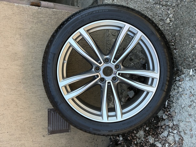 Диски на авто 36118092586 BMW