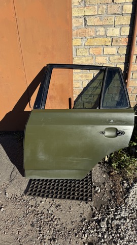 Дверь задняя, левая 41003449337 BMW