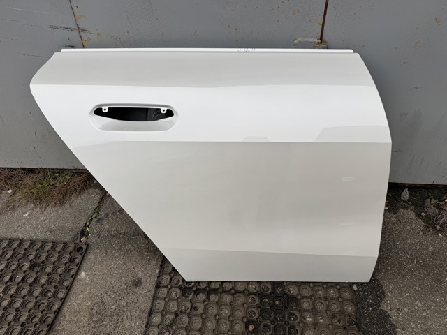 Дверь задняя в сборе 41009625100 BMW