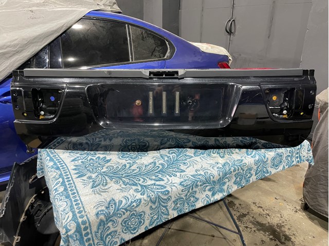 Борт задний 41627008359 BMW