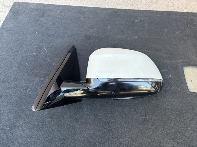 51168738349 BMW Левое боковое зеркало купить в Полтава
