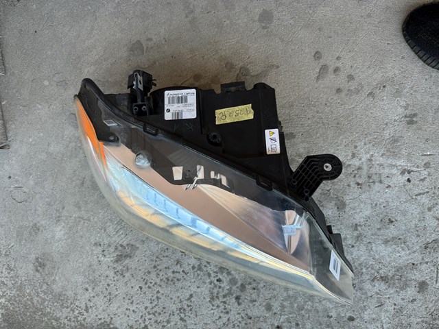 BMW 63117277004 Правая фара в наличии Кривой Рог