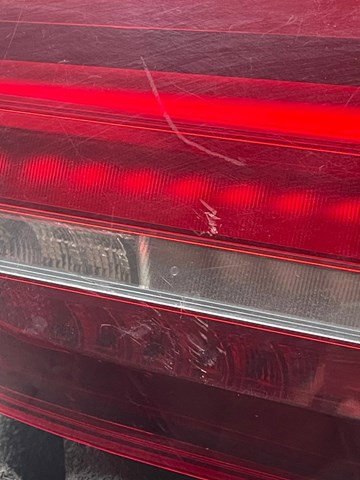 Фонарь задний правый, внутренний 63217329046 BMW