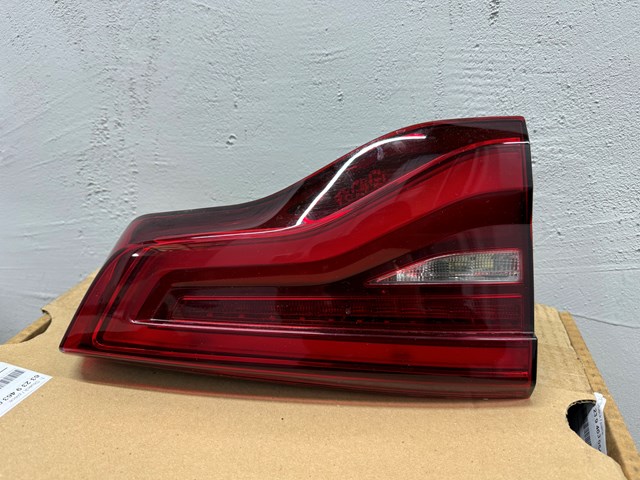 Задняя левая внутренняя фара 63219853379 BMW
